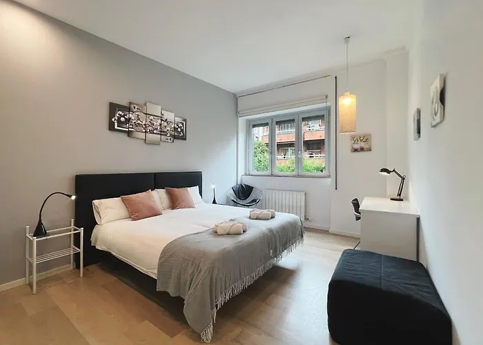 U-nique Sants Apartment